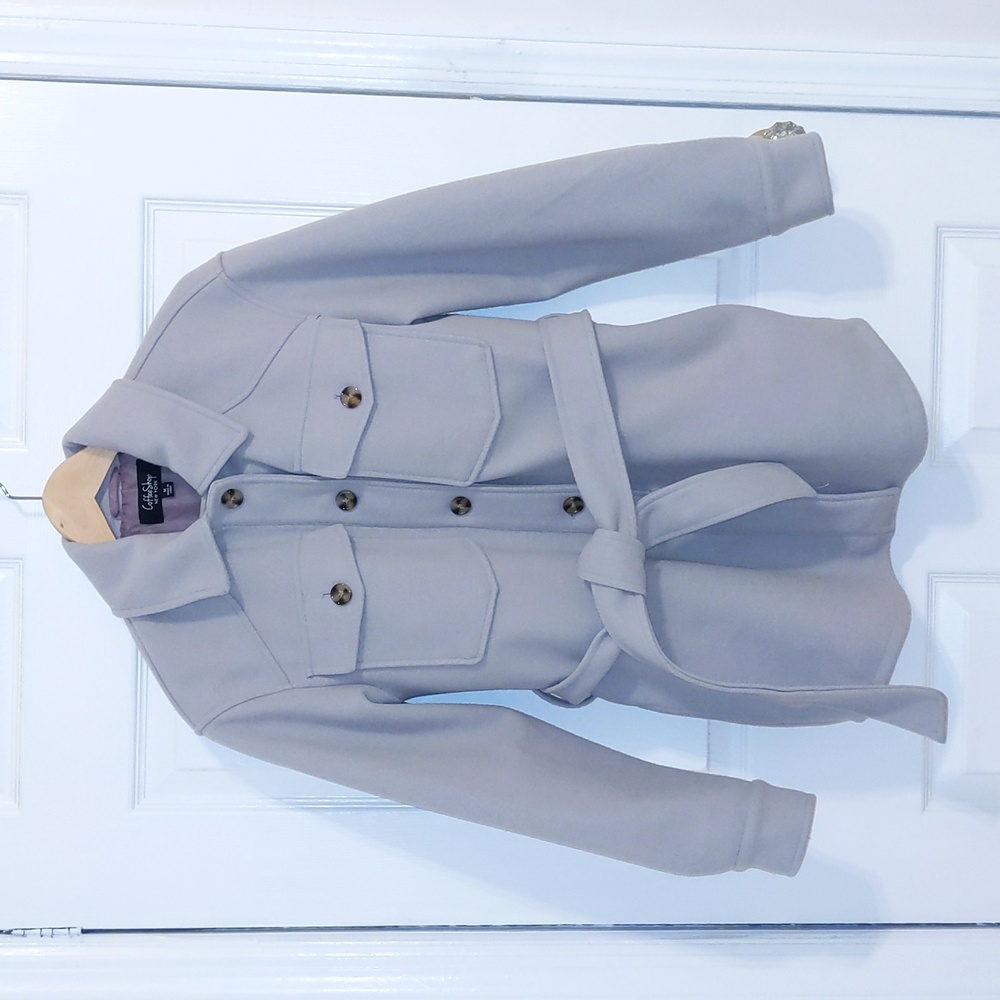 CoffeeShop Light Grey Shacket - Medium